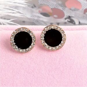 Elegant Black and Gold Stud Earrings